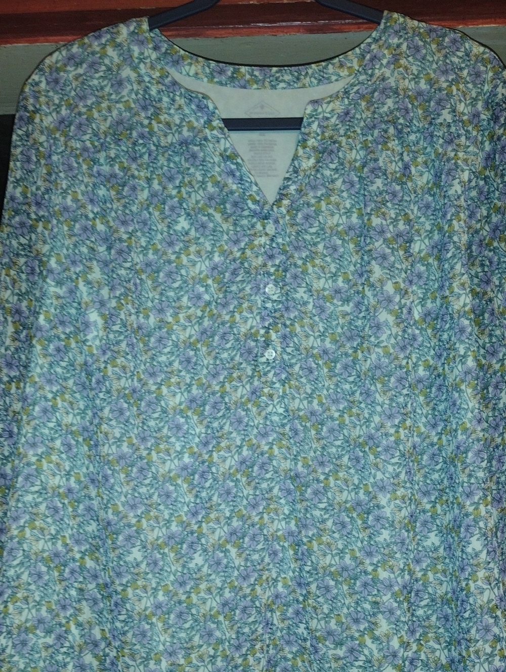 Light Floral Button-Front Men's Shirt - Blue & White